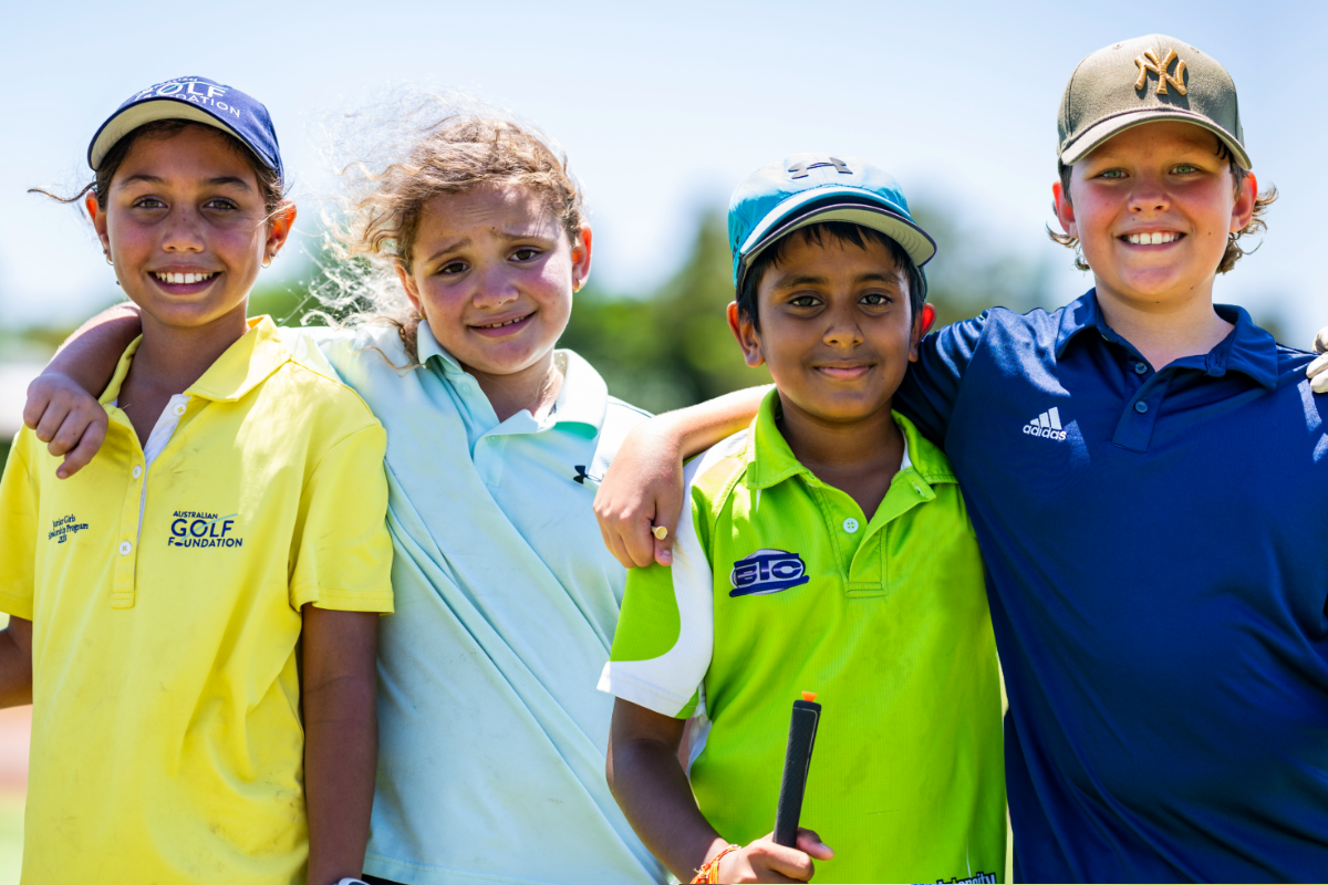 Junior golfers Crunch&Sip Regional Roadshow