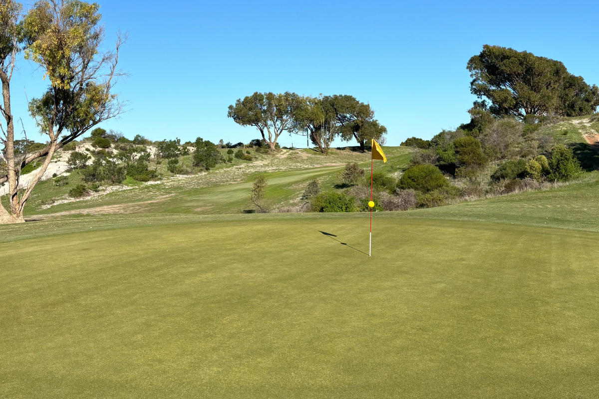 Dongara Golf Club