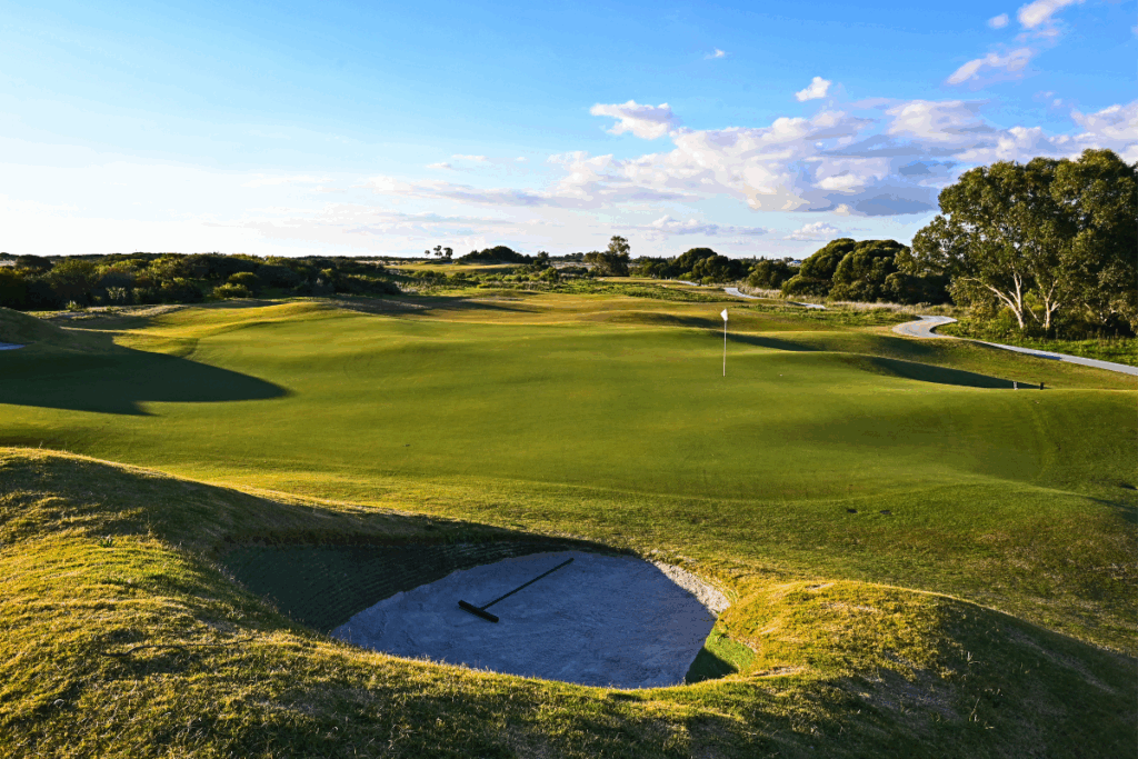 Links Kennedy Bay reopening